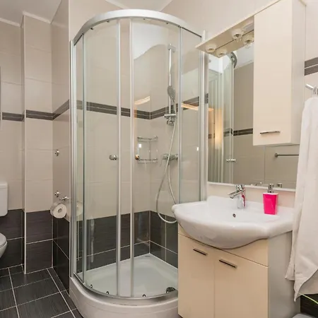 Amazing In Будинок відпочинку *