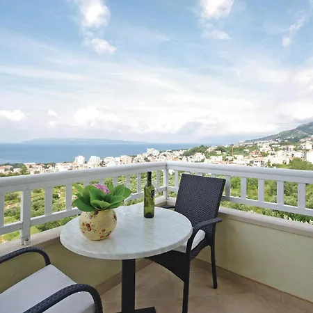 Gorgeous Home In Makarska Макарска