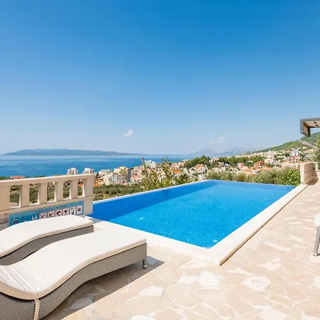Дом отдыха Gorgeous Home In Makarska