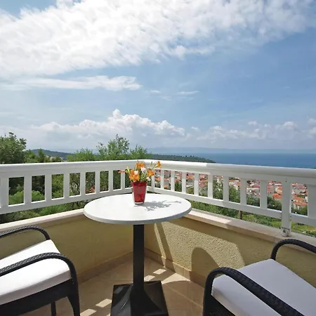 Gorgeous Home In Makarska Дом отдыха *