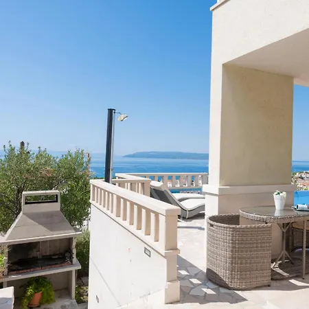 Дом отдыха Gorgeous Home In Makarska *