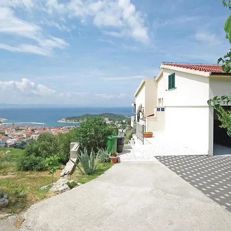 Wunderschönes Haus In Ferienhaus Makarska