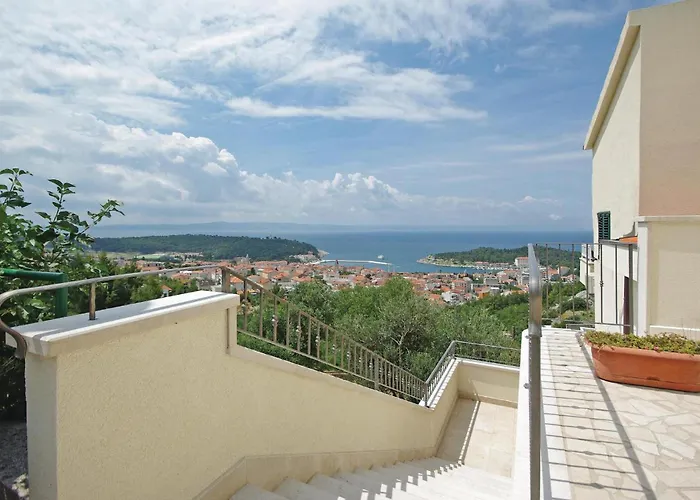 Amazing In Vakantiehuis Makarska