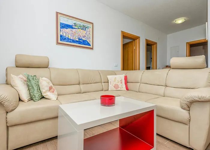 Vakantiehuis Amazing In Makarska