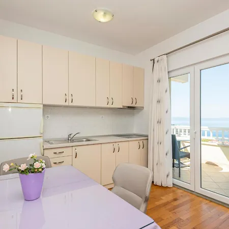 Vikendica Amazing Home In Makarska Makarska